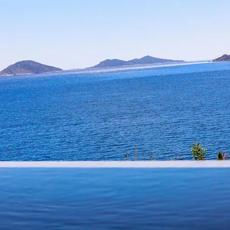 Newly Renovated 30 Metres From The Villa Kalkan