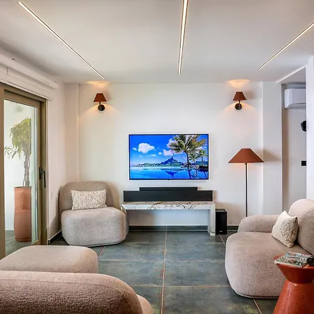 Newly Renovated 30 Metres From The *
