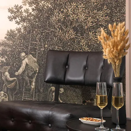 Newly Renovated 30 Metres From The
